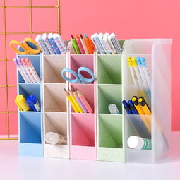 极简风中的收纳艺术 多功能木质笔筒的多面魅力